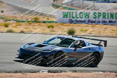 media/Oct-18-2025-Extreme Speed (Sat) [[d6d7e1fef1]]/Group 4 Orange/Session 2 (Turn 3)/